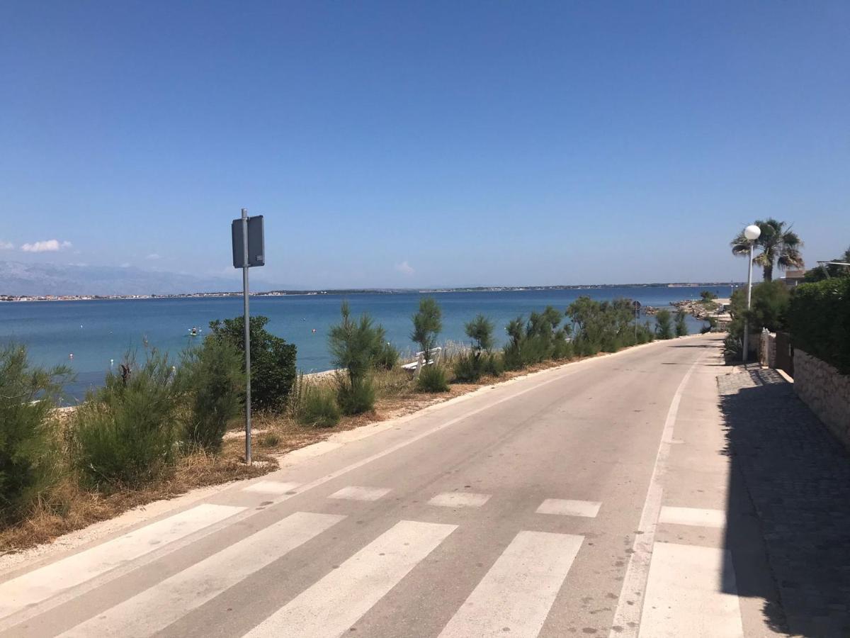 Apartmani Vukadin Vir Exterior foto