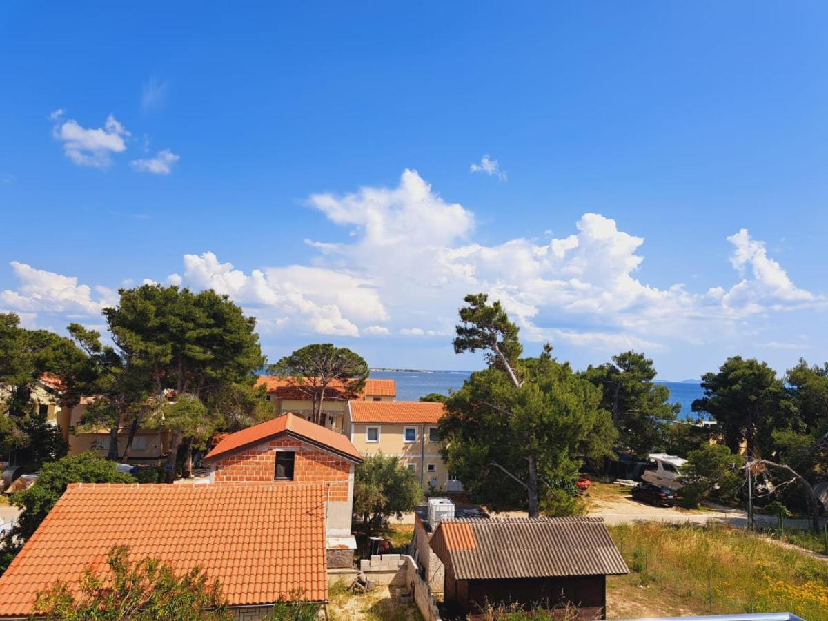 Apartmani Vukadin Vir Exterior foto