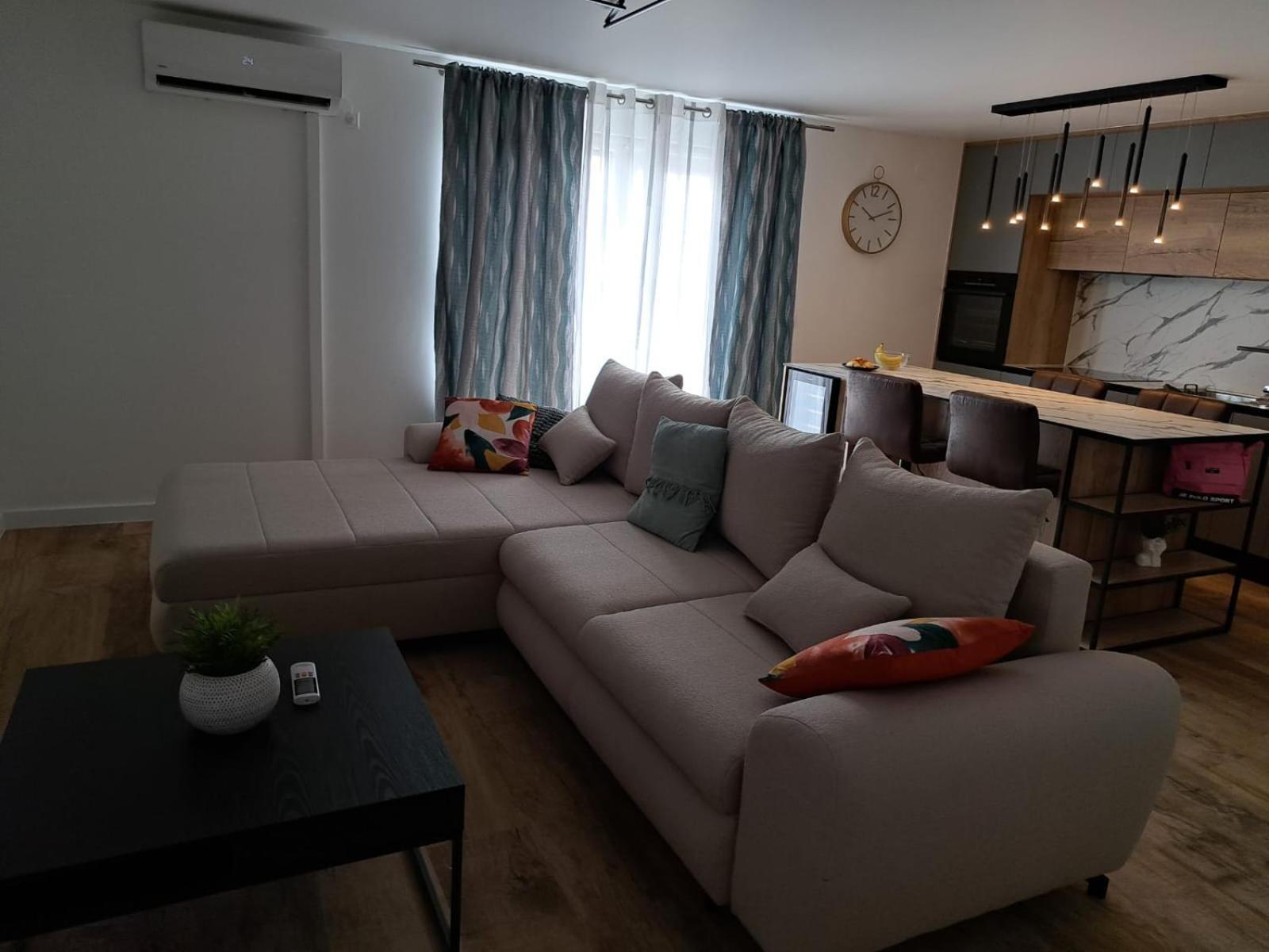 Apartmani Vukadin Vir Exterior foto
